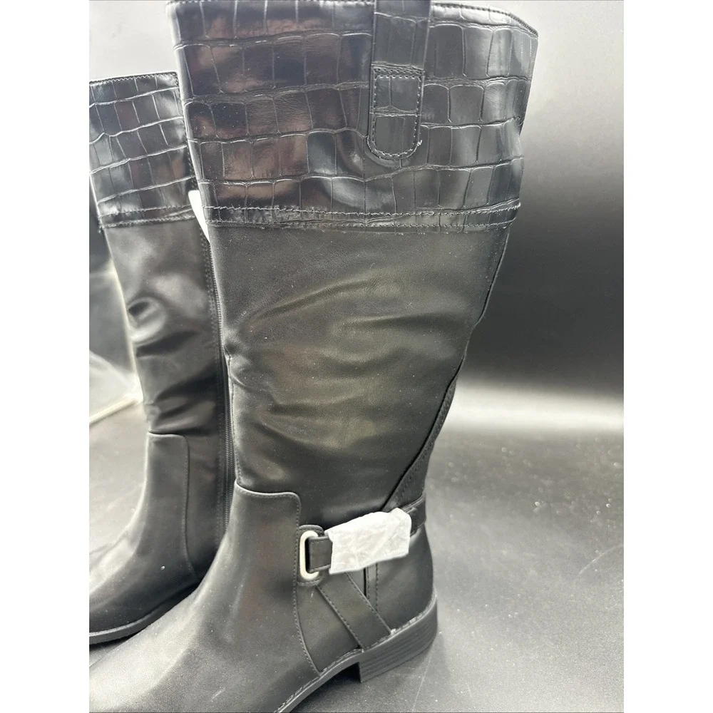 St Johns Bay Womens Black w/ Buckle Roslyn Riding Boots New W/ Box Size 6 WC/ WW